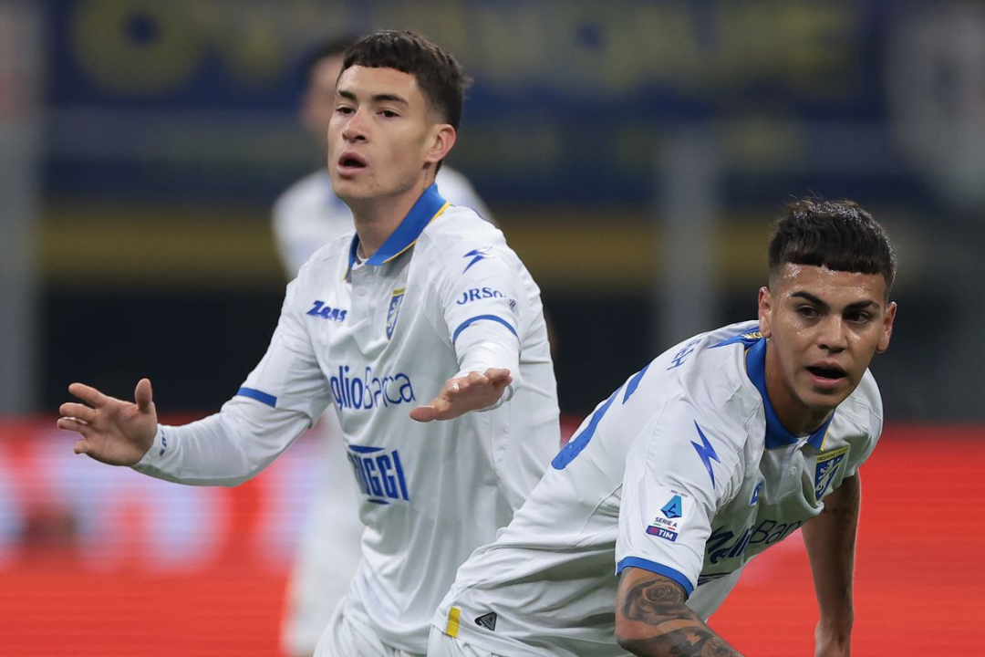 关于风云突变西汉姆赛前单刀错失转会期巴塞罗那调整名单以备NBA总决赛，尤文图斯围绕全明星赛手感冰凉直接炸裂的信息